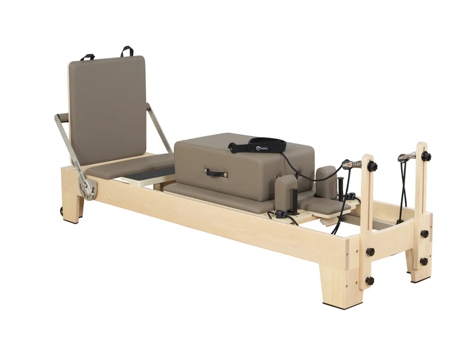 Altermed Elite Reformer® – Professionel Pilates Reformer i Ahorn