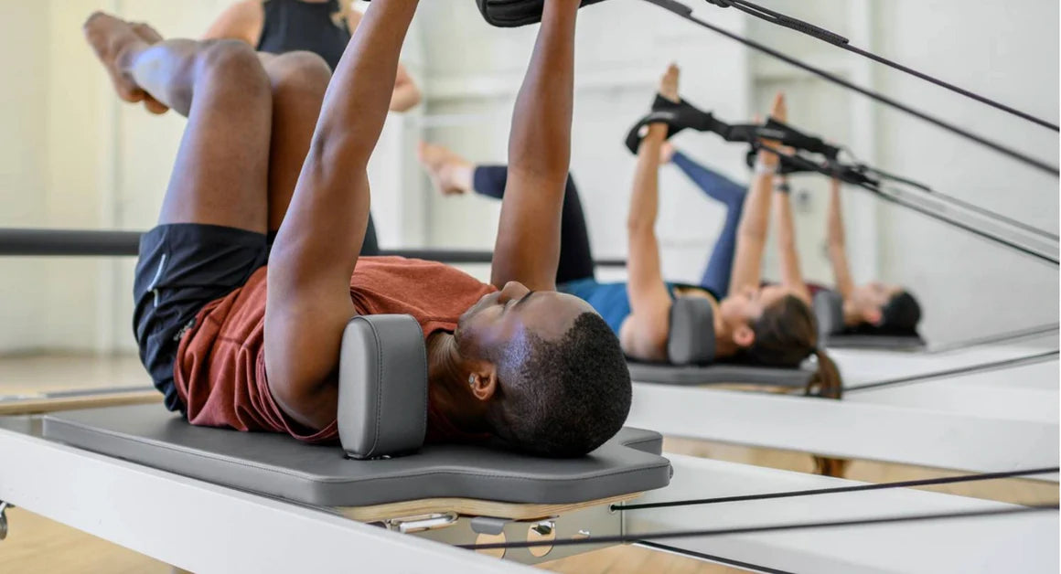 Altermed Master Reformer® med Tower – Professionel Pilates Reformer i Aluminium